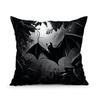 Halloween Retro Bat Design Cushions Pillowcase Polyester Cushion Cover Throw Pillow Sofa Decoration Pillowcover Home Car Decor