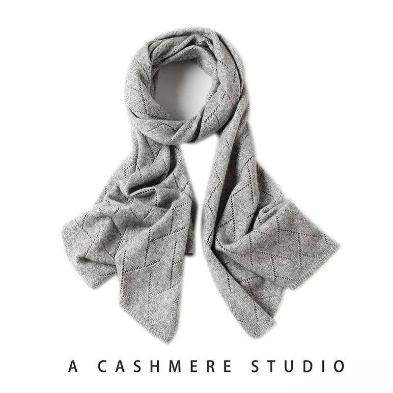 New cashmere scarf, women's short Korean version of autumn and winter warm neck protection knitted versatile hollow scarf