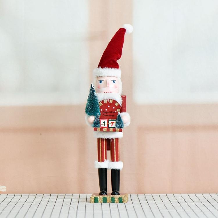 Wood Nutcrackers 38CM Christmas Tree Advents Calendar Hand Painted Seasonal Decoration Ideal For Gifting