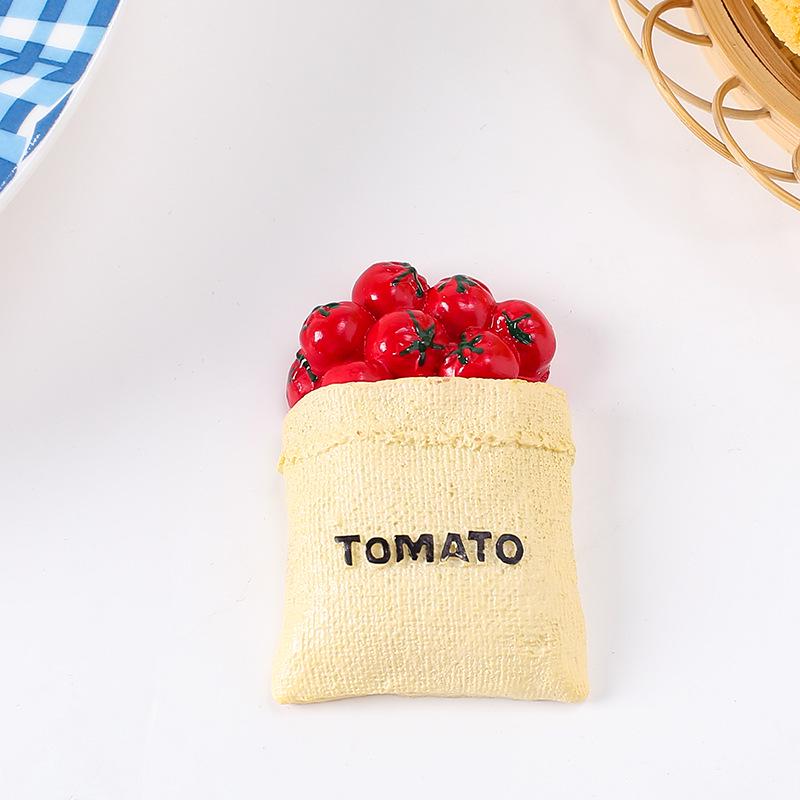 Creative Resin Tomato Baguette Simulation Accessory