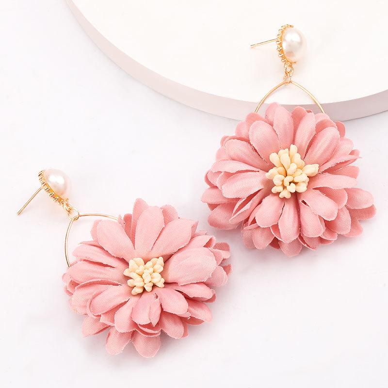 Simple Pearl Flower Earrings For Women Fashion High-End Metal Sense Temperament Earrings Trend