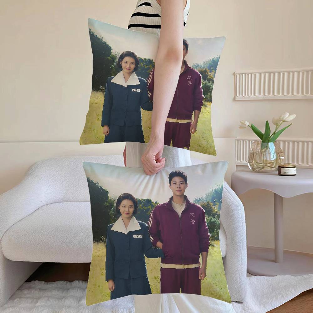 

Life Gives You Tangerines Pillow Case Sofa and Living Room Decorative Cushion Covers Dust-proof and Mite-proof Invisible Zipper 12x12Inch