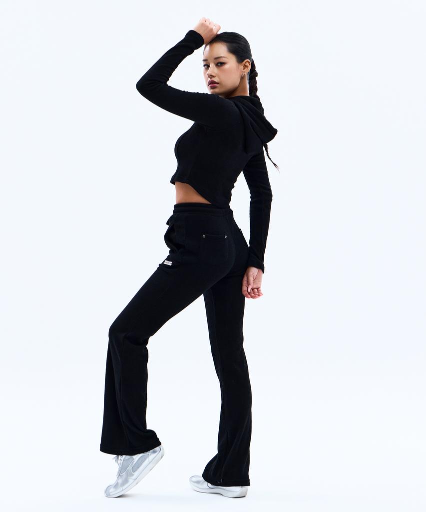 Mihag Metal Label Warm Touch Bootcut Pants (Black)
