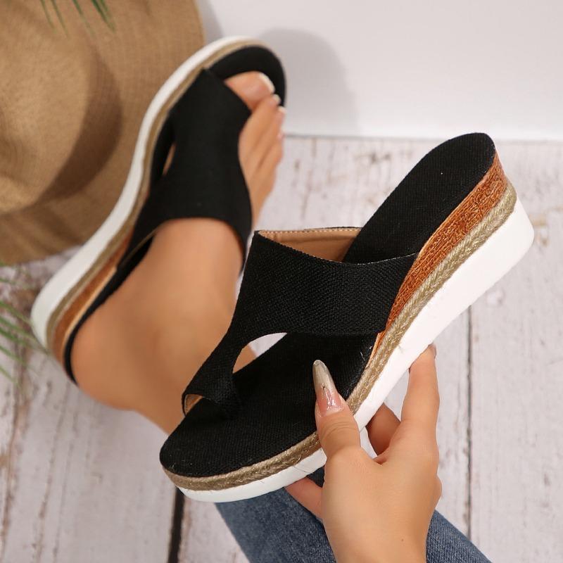 

Обувь нового стиля: Круглый носок большого размера, ретро женская обувь на танкетке с вырезами, шлепанцы большого размера 36 чёрный