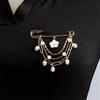 Elegant Pearl Chain Tassel Brooch Fashion Women Clothing Decor Accessories Jewelry Pin Pants Waist Adjust Pins Bag Pendant Gifts