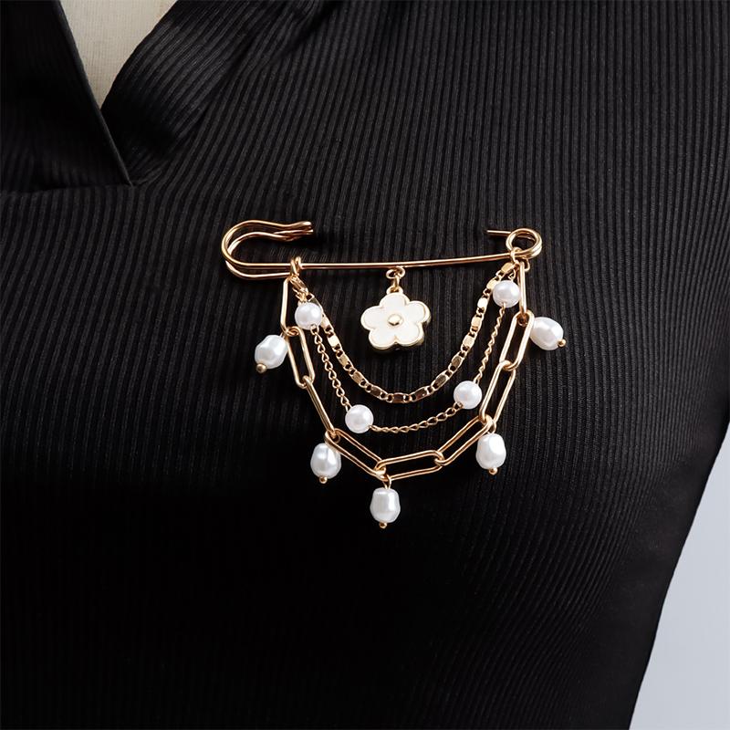 Elegant Pearl Chain Tassel Brooch Fashion Women Clothing Decor Accessories Jewelry Pin Pants Waist Adjust Pins Bag Pendant Gifts