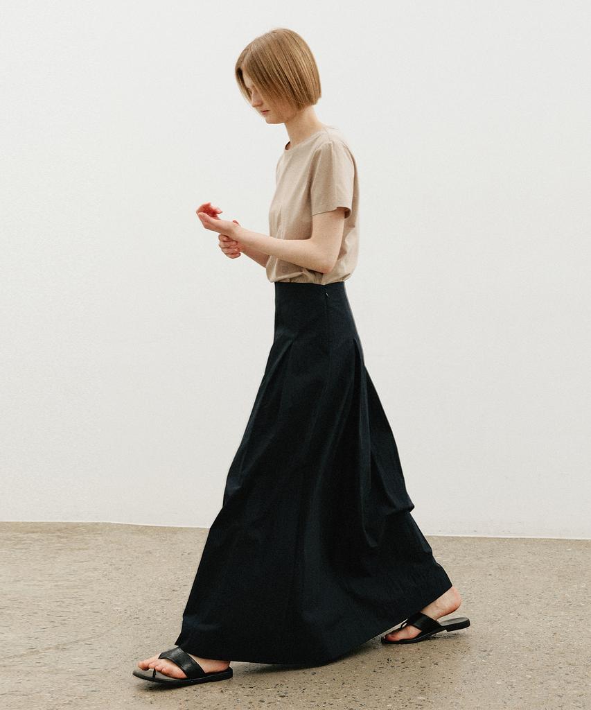 Artid Pleated Long Skirt_Navy
