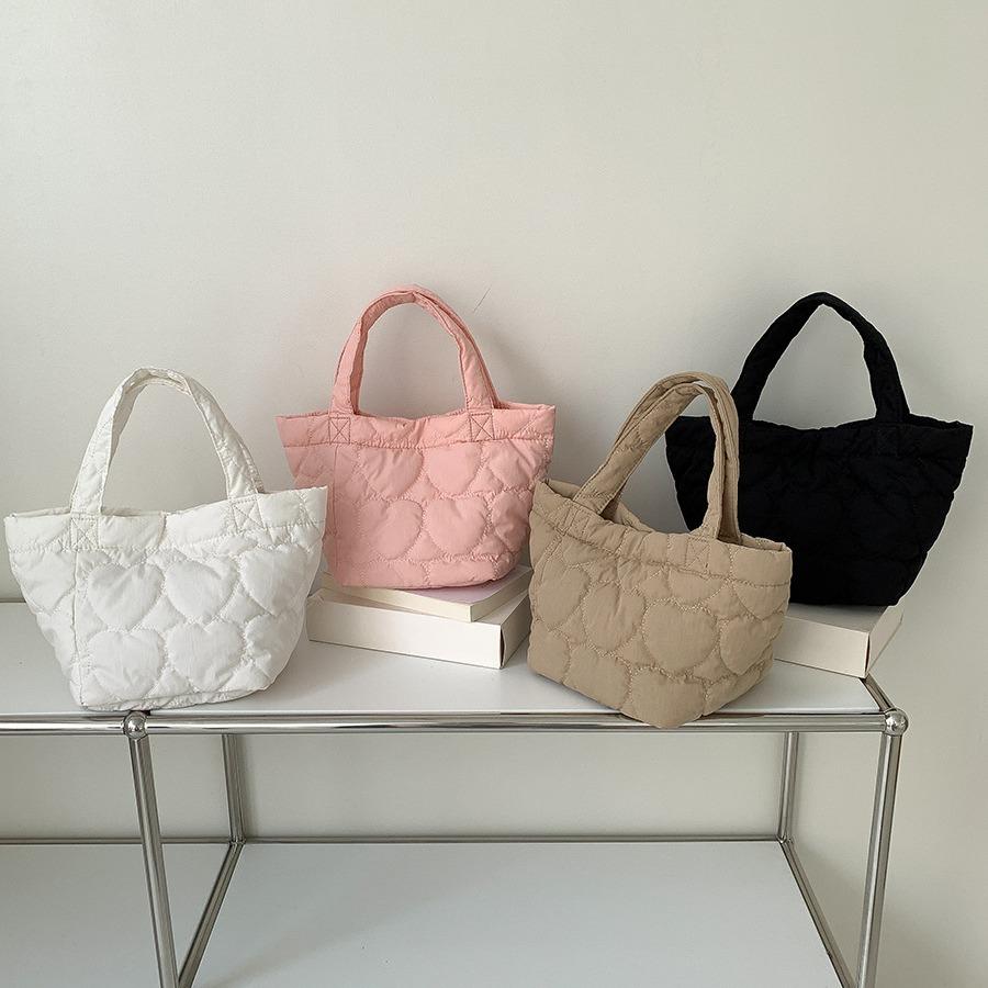 Love Quilted Vegetable Basket Bag Women's High-end 2024 New Casual Korean Style Sweet Nylon Handbag
