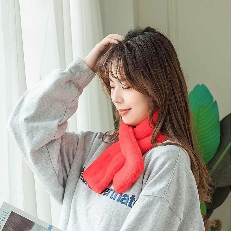 

Electric Heated Rabbit Fur Neck Warmer Includes Power Bank, Stable Heat, Washable