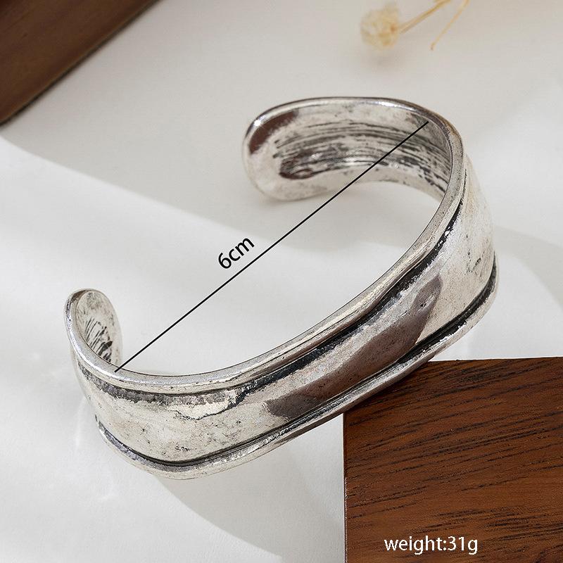 Vintage Metal Flower Starfish Upper Arm Cuff Bracelet For Women Gold Color Geometric Open Bangles Femme Aesthetic Jewelry Gift