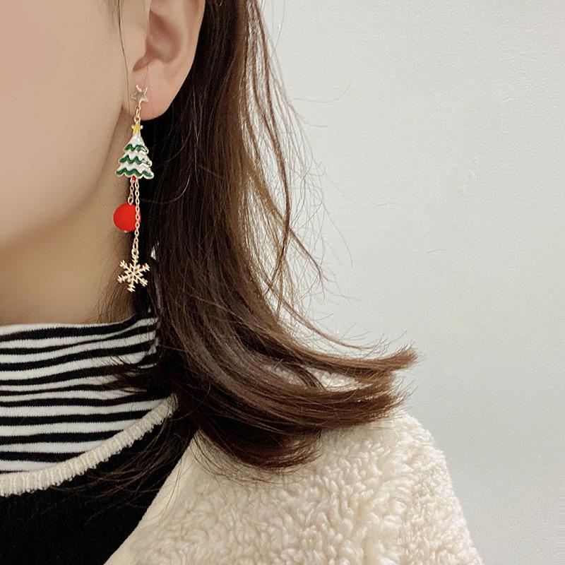 Christmas Star Silver Stud Earrings with Wool Ball & Asymmetrical Tassel - Winter Style Cartoon Clip for Girls