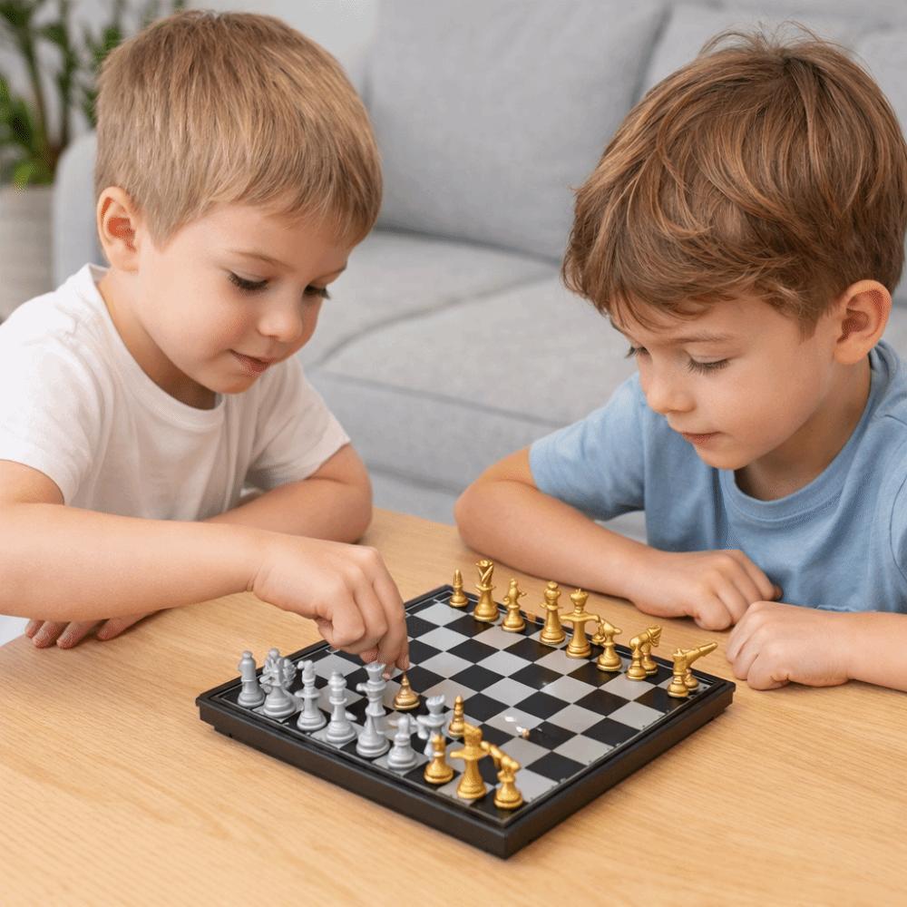 Folded Design Mini Chess Set Gold Silver Folding Chess Pocket Size Board Game Kids Educational