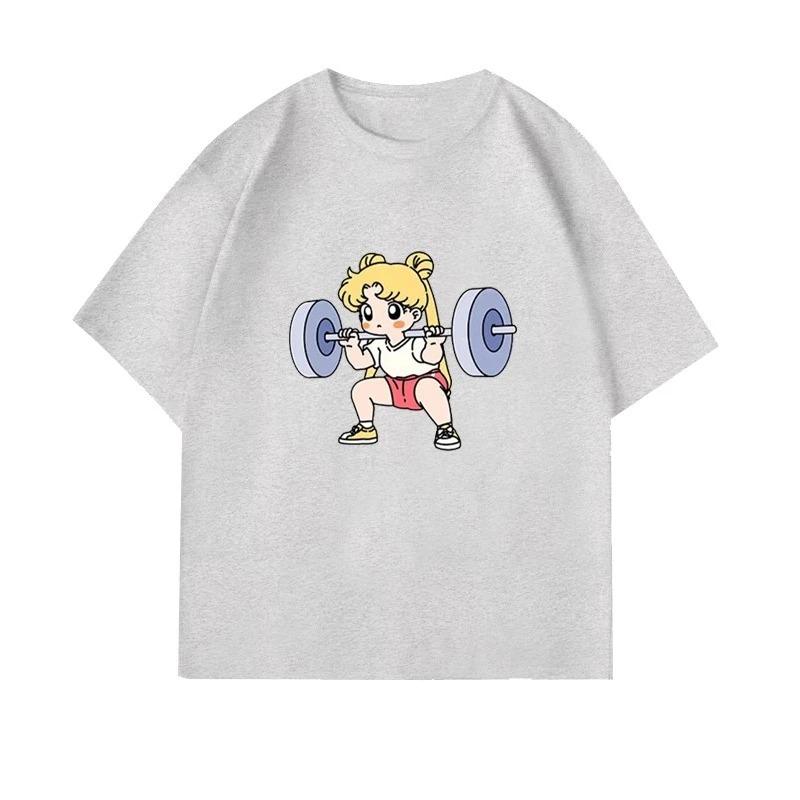 2026 Sailor Moon Levantando Hierro Fitness Hombres Mujeres Camiseta Algodón Chica Verano Holgada Linda Dulce Divertida Mangas Cortas Top Hip Hop Streetwear Camiseta Oversize