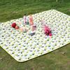 Easy To Clean Picnic Mat with Thickened Oxford Cloth Outdoor Camping Moisture-proof Mat Wear Resistant Portable Activity Pad Park Lawn Camping Carpet
