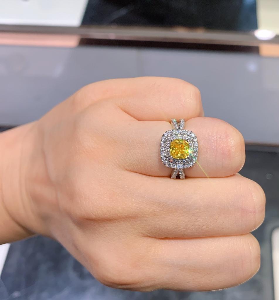Jewelry Xiaoqing Simulation Color Treasure Emerald Red Treasure Yellow Diamond Pink Diamond Ring