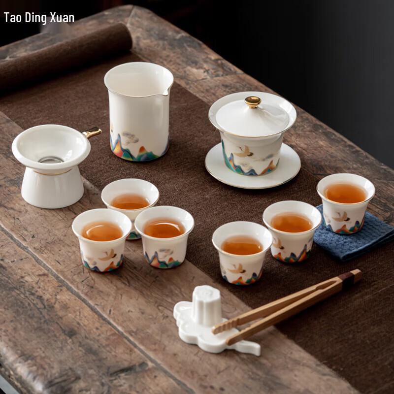 

Tao Ding Xuan Guanshan Crane 12-Piece Tea Set
