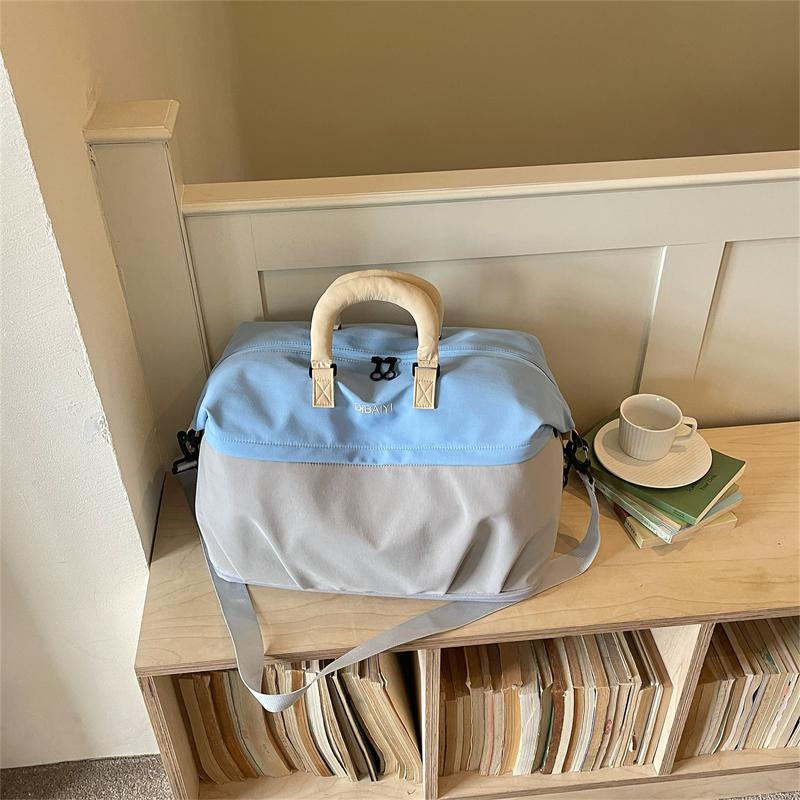 Large Capacity Portable Luggage Bag Large Capacity Travel Bag Lightweight Storage Sports Fitness Bag