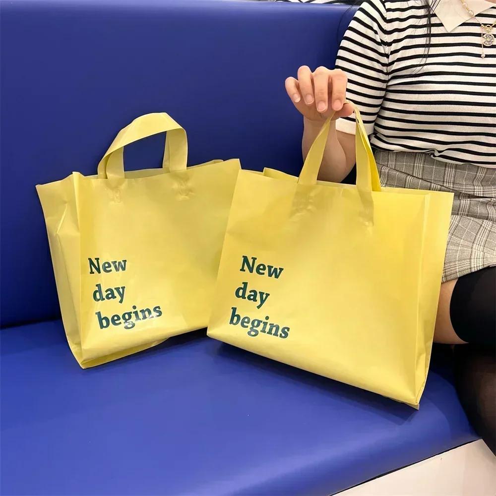 

50piece Square Handbag Clothing Plastic Portable Packaging Bag Secure Handle Durable Gift Cosmetic Store Currency Shopping Bags 27x27x8cm&50pcs