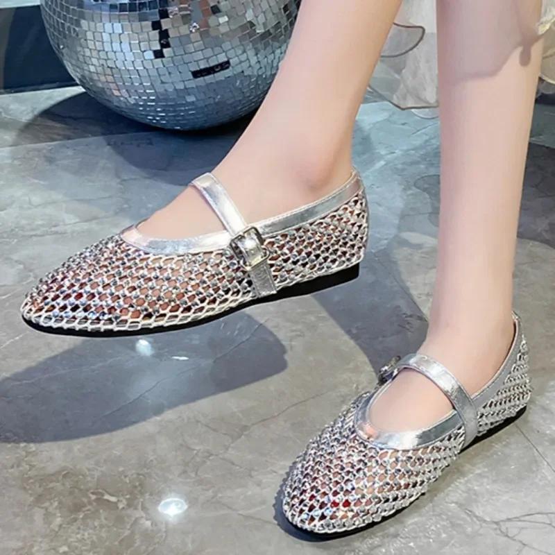 Fashion New 2024 Designer Sandals Water Diamond Rivet Shoe Women Flats Sandals Comfortable Lightweight Sandals Women Zapatos De Mujer