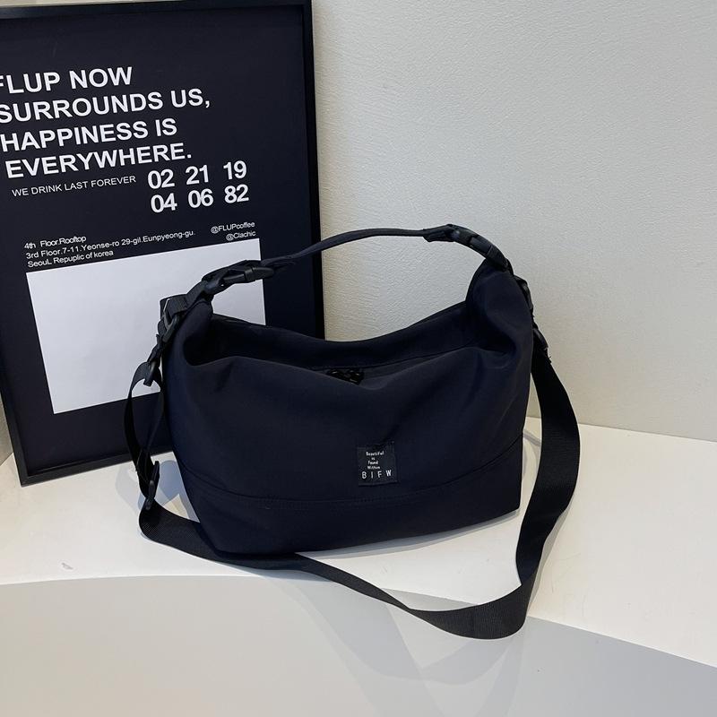 New Casual Canvas Messenger Bag Bag Female College Students Commute To Class Large Capacity Horizontal Square Bag