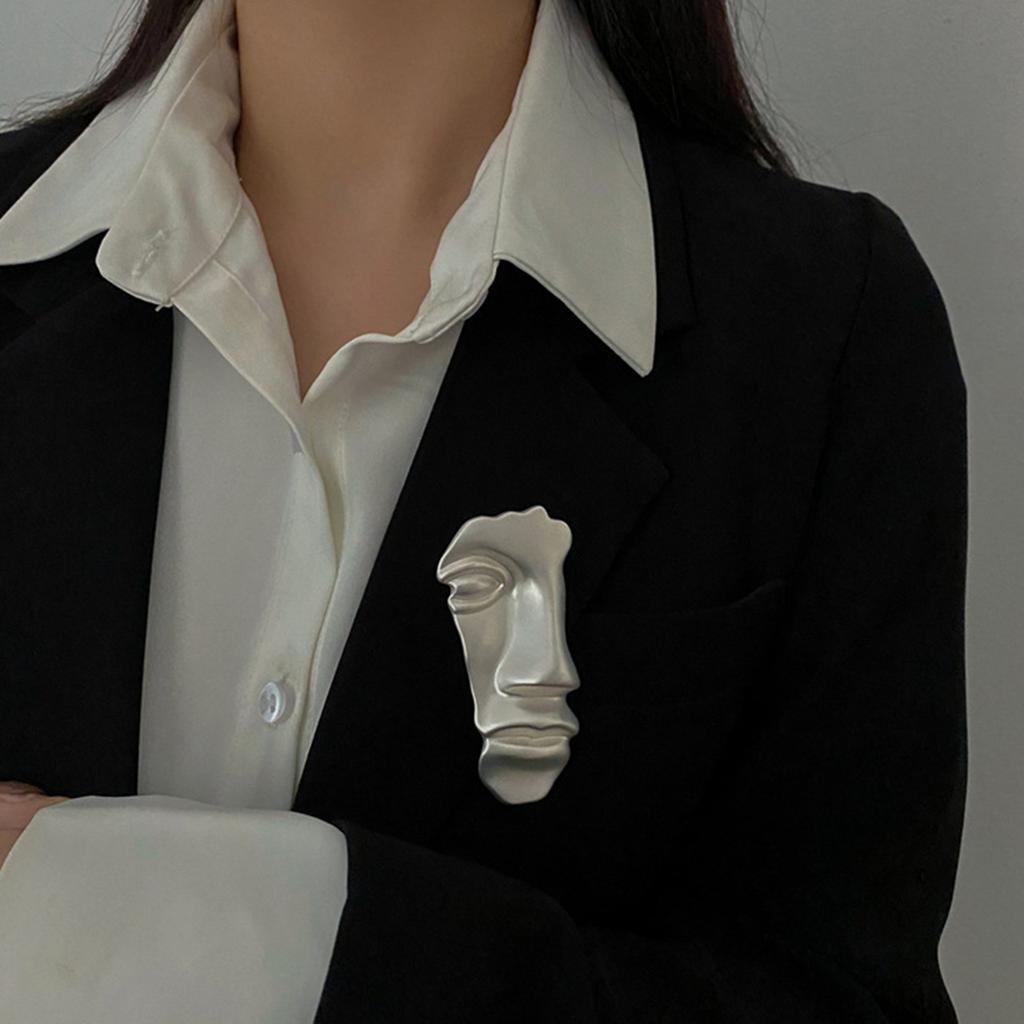 Literary Human Face Brooch Pin Personality Clothing Hat Accessories Gift For Women Mother Wife
