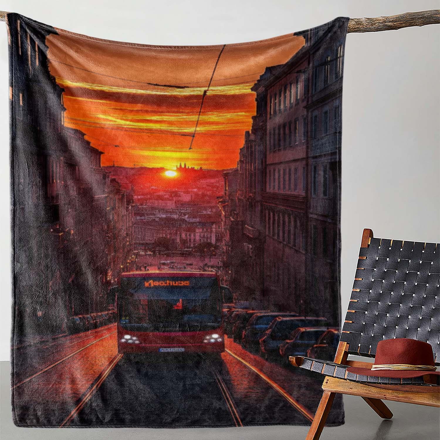 

Retro city bus design pattern Flannel printed blanket suitable for all seasons suitable for living room office sofa and travel 75x90cm28x39in