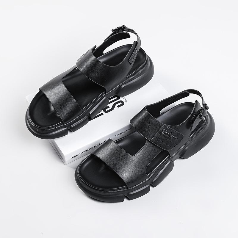 Summer Men's Sandals 2024 Fashion Buckle Beach Shoes Thick Sole Outdoor Men Sandals Leather Sandal Male Shoes