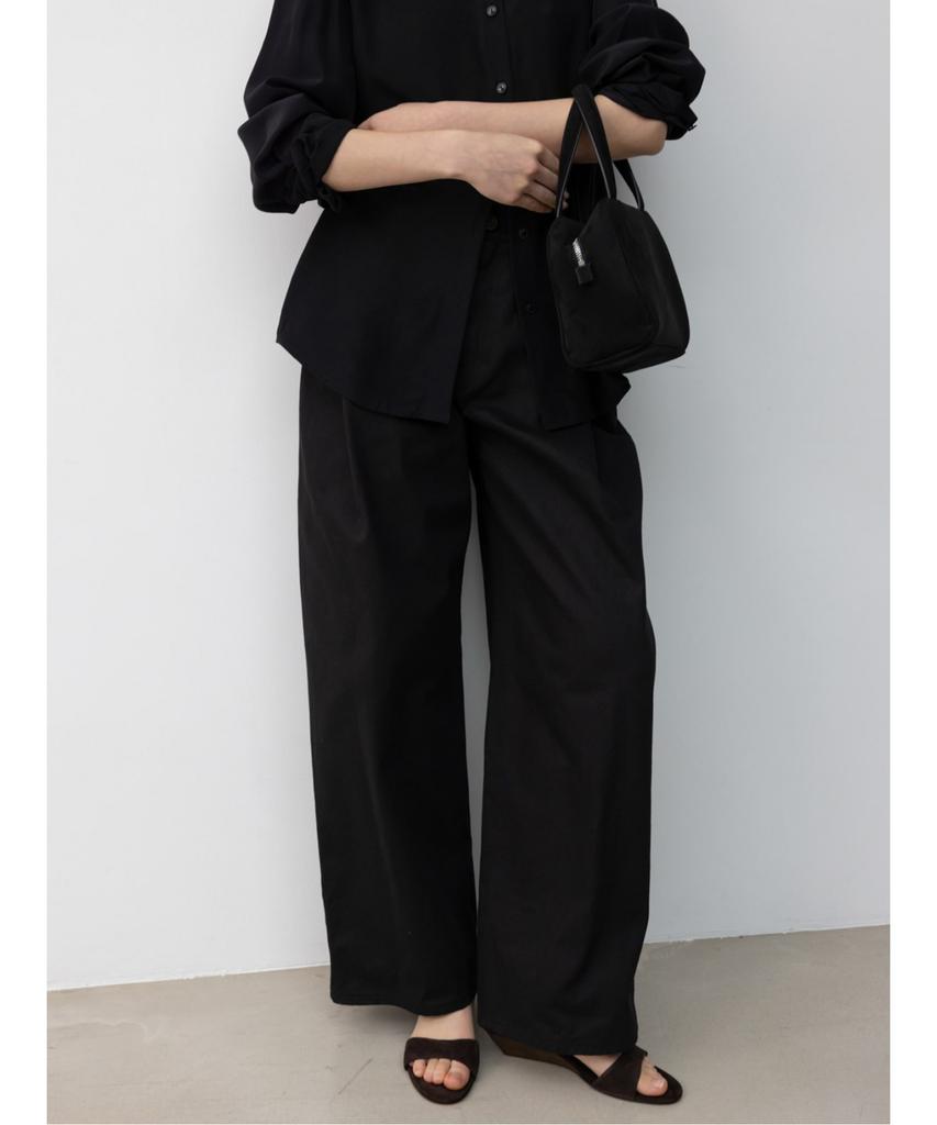 Diaepeocheo Bennett Tuck Pants Black (Ta5721A115)