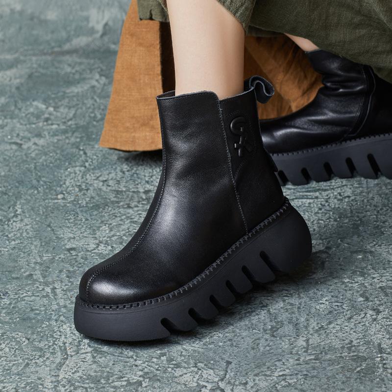 Women's Boots 2026 New Handmade Cowhide British Style Round Toe Short Boots with Side Zipper Thick Sole Women's Boots