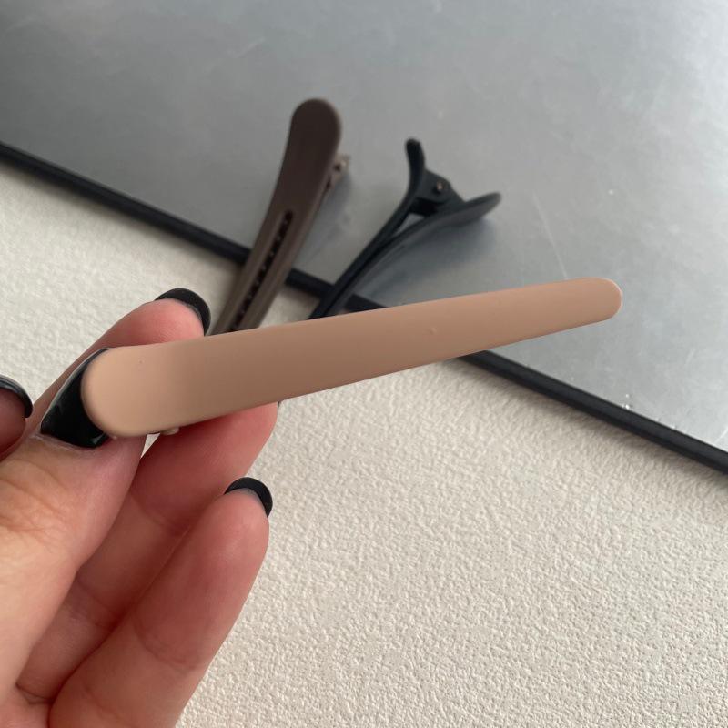 Elastic Lacquer Duckbill Hair Clips - Small Size for Salon, Hair Bun, Bangs, and Sides.