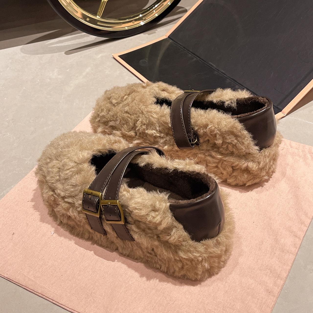 

Мэри Джейн пушистые туфли для женской осенне-зимней носки 2025 новые на плоской подошве с мягкой подошвой туфли-бобы из овечьей шерсти с плюшем женские туфли 40 абрикосовый