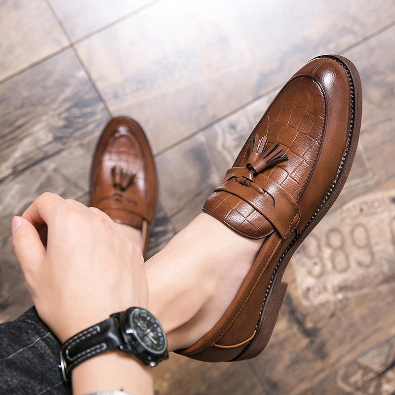 Designer Style Men's Shoes Men Business Driving Shoes Handmade Tassel Loafers Chaussure Party Flats Mens Shoes Designer Shoes