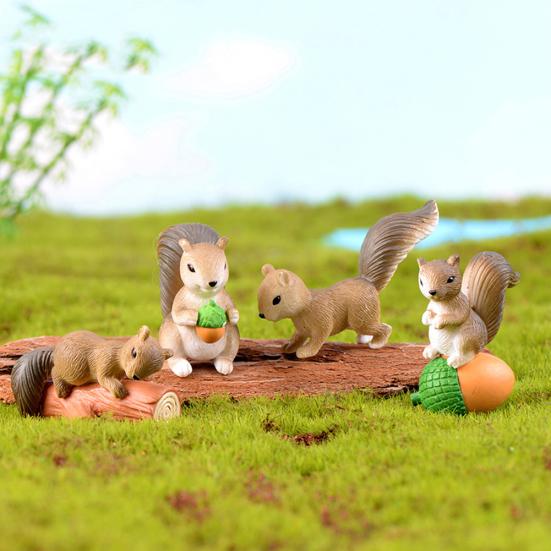 4Pcs Mini Squirrel Animal Figurine DIY Miniature Fairy Garden Bonsai Ornament