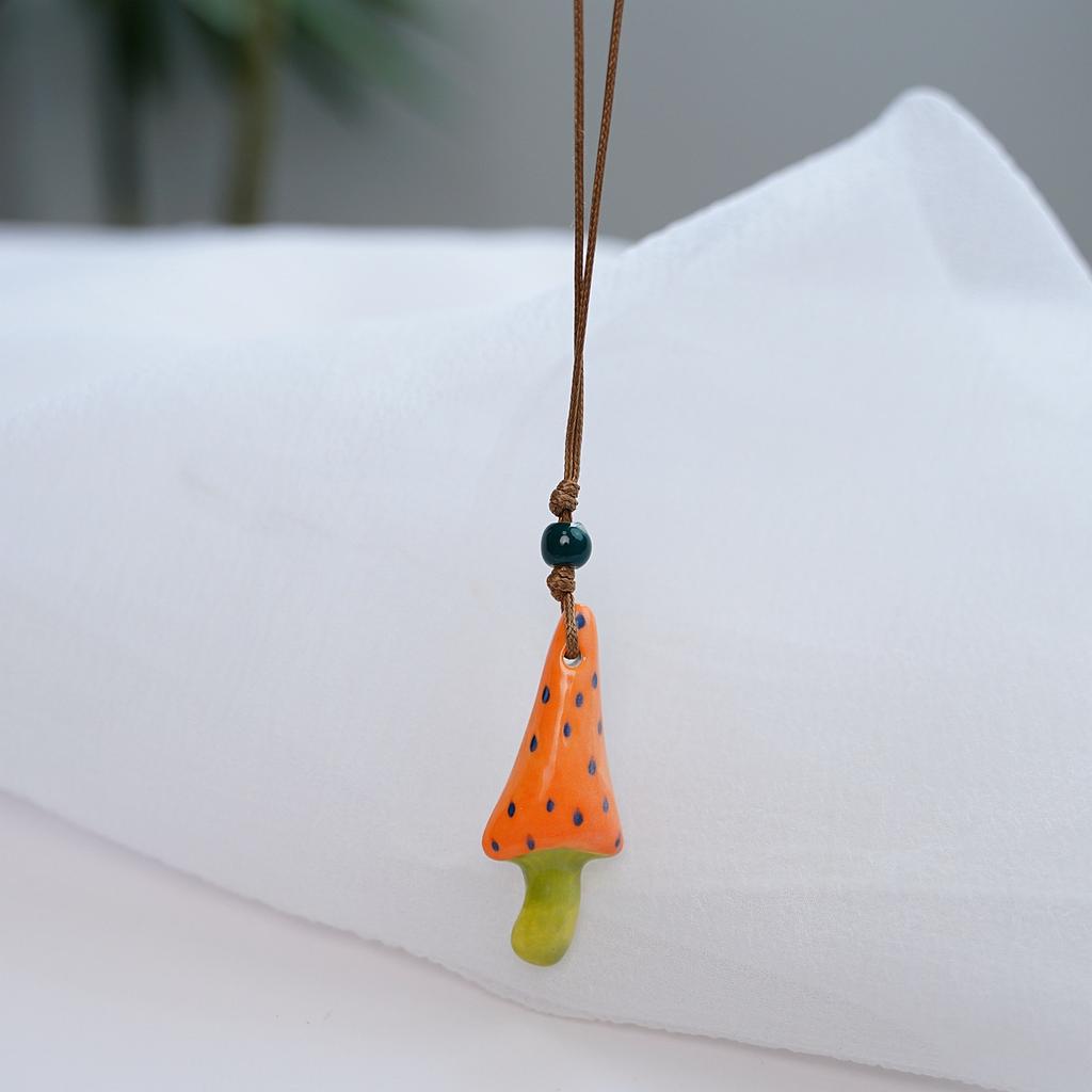 Hot-selling ceramic mushroom necklace accessories niche design necklace high sense