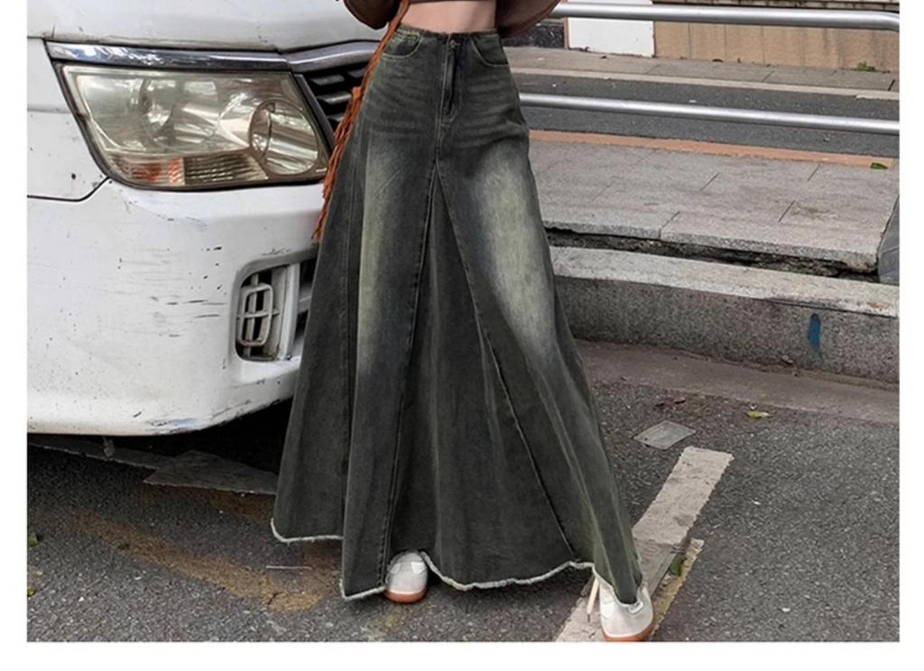 Plus Size Retro American-Style A-line Denim Skirt with Frayed Hem, High Waist, and Slimming Fishtail Design