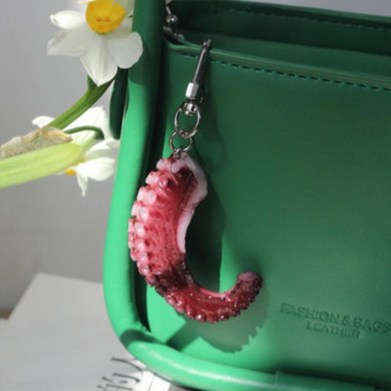 1Pcs Creative Simulation Pvc Fun Food And Play Model Ornament Bag Key Pendant Octopus Claw Octopus Keychain