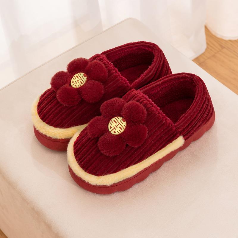 Wedding cotton shoes high-end newlywed couple models groom and bride dowry festive red pair of winter light luxury wedding shoes