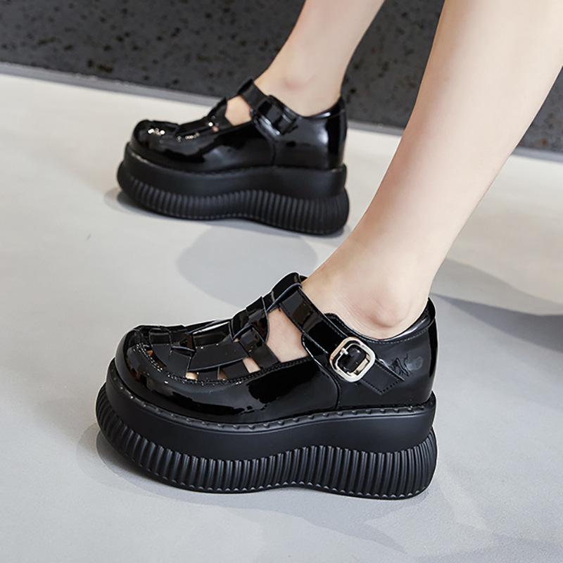 Roman sandals women's summer 2025 new platform heightening fashion versatile bag head loafers small leather shoes outside wear