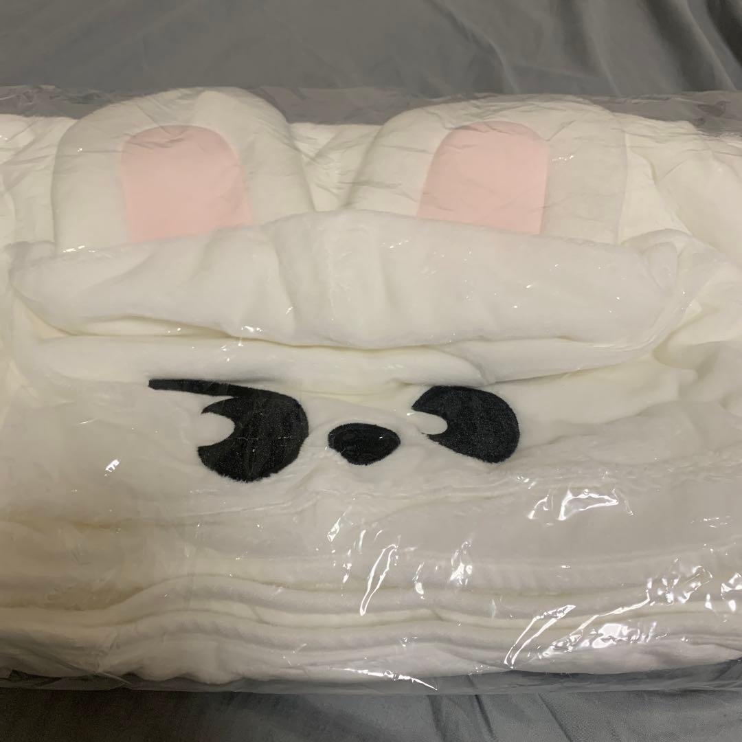 

[Б/У] Straykids Skzoo Reno Leavitt Libi Толстовка-одеяло