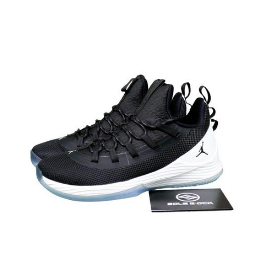 

Jordan Ultra.Fly 2 Low Чорний - AH8110-010 EU 40.5 чорний