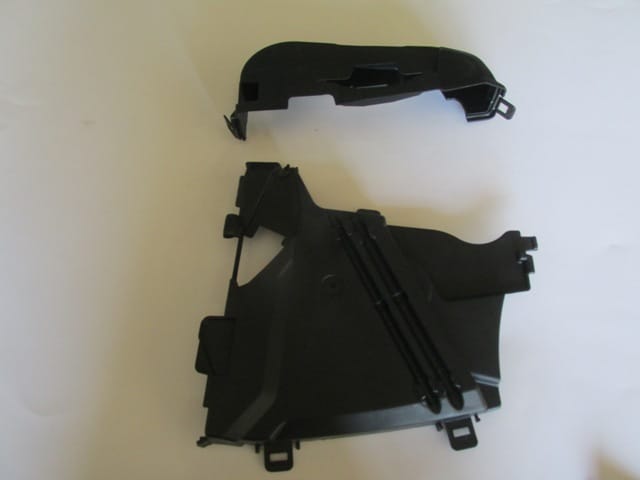 For Renault Clio 3 HB 2006-2009 Timing Cover Lower/Upper Set 2 Pcs 1.5 DCi