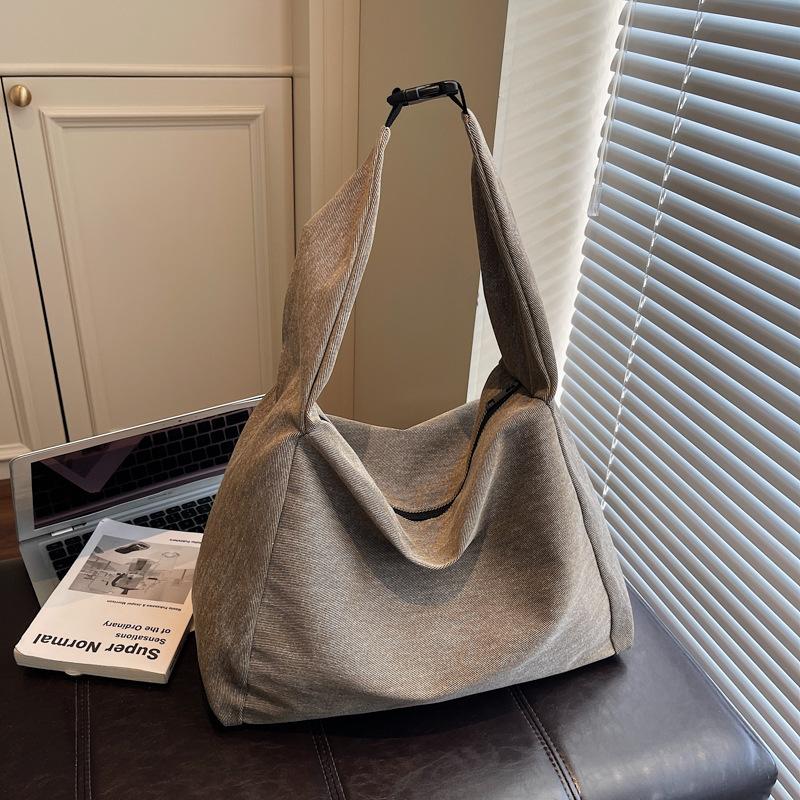 Trendy Textured Casual and Simple Design Shoulder Bags for Women Retro Crossbody Storage Bag Casual Commuter FriendlyTote Bag