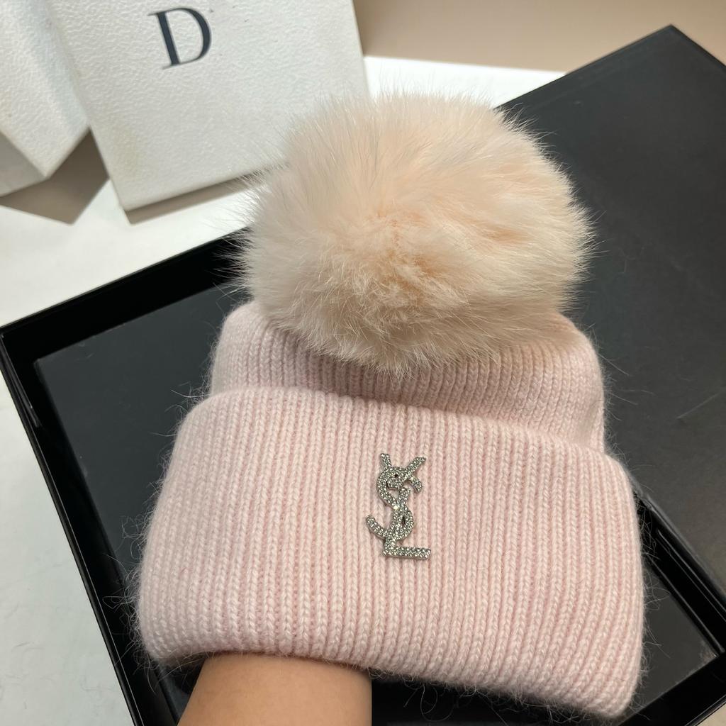 Paris Star Fox Hairball Plush Knitted Hat Women'S Winter Cold Northern Warm Rabbit Hair Ear Protector