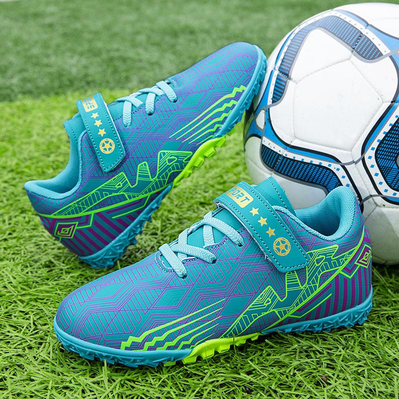 Children's Football Shoes Men's New Training Primary School Students 2025 Shoes Broken with the Same Shoes Nailed Classmates Female Middle School Chil