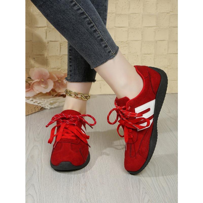 Women's Red Casual Sports Board Shoes, Gump-Style Height-Increasing Retro Training Footwear, Versatile Comfortable Trendy Style.