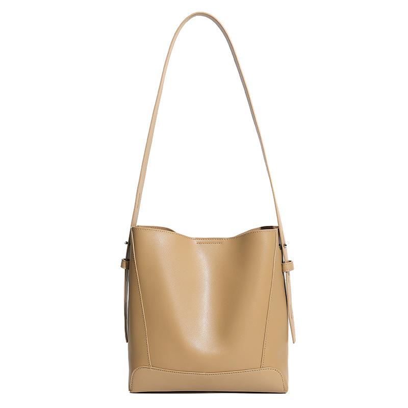 2025 New Autumn/Winter Niche High-End Genuine Leather Women's Bag Cowhide Bucket Bag Large Capacity Shoulder Crossbody Tote Bag