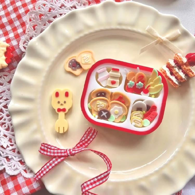 Decorative Silicone Hnagings Molds Reusable Jewelry Molds with Delicate Designs for DIY Necklace and Earring Making