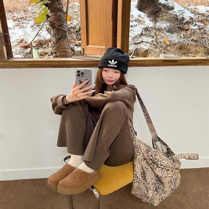 2025 autumn and winter new thick-soled bag head half slippers women's retro heightening non-slip outer wear one pedal light cotton shoes women