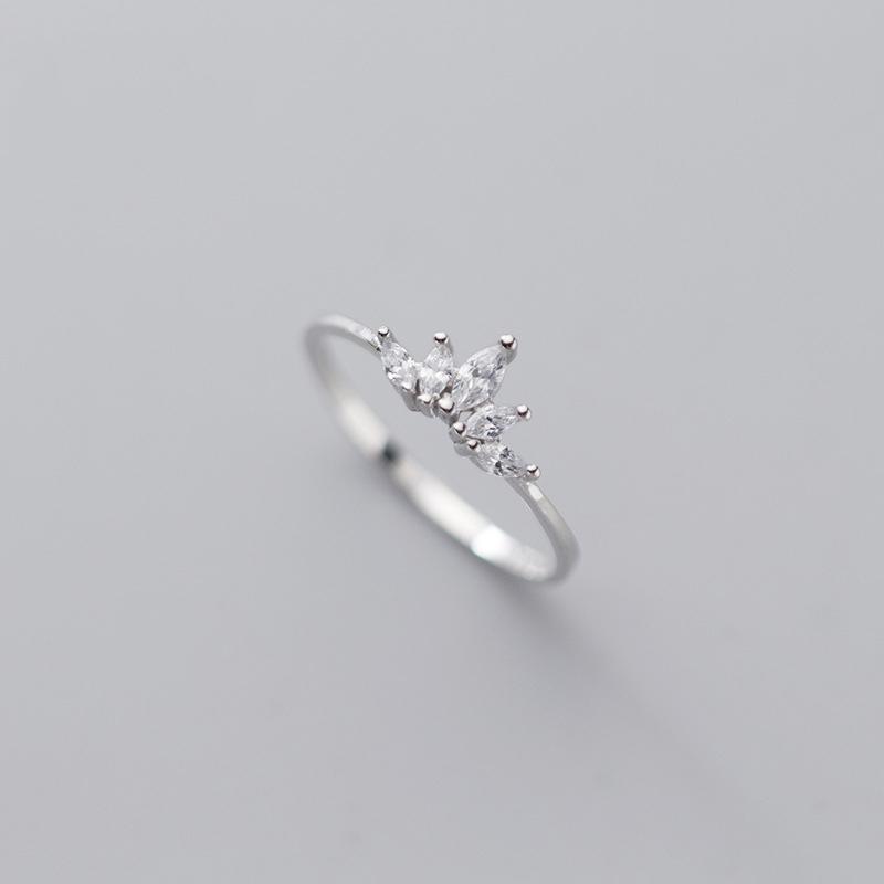 Fashion 925 Silver Crystal Crown Rings Jewelry Charms CZ Zircon Ring for Women Engagement Wedding Ring Gift 5.5
