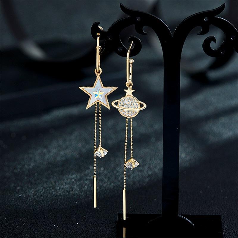 Nouvelles Boucles d'Oreilles Longues Asymétriques à Franges Pentagramme pour Femmes Exquises Boucles d'Oreilles Planète Strass Bijoux de Mariage Fête